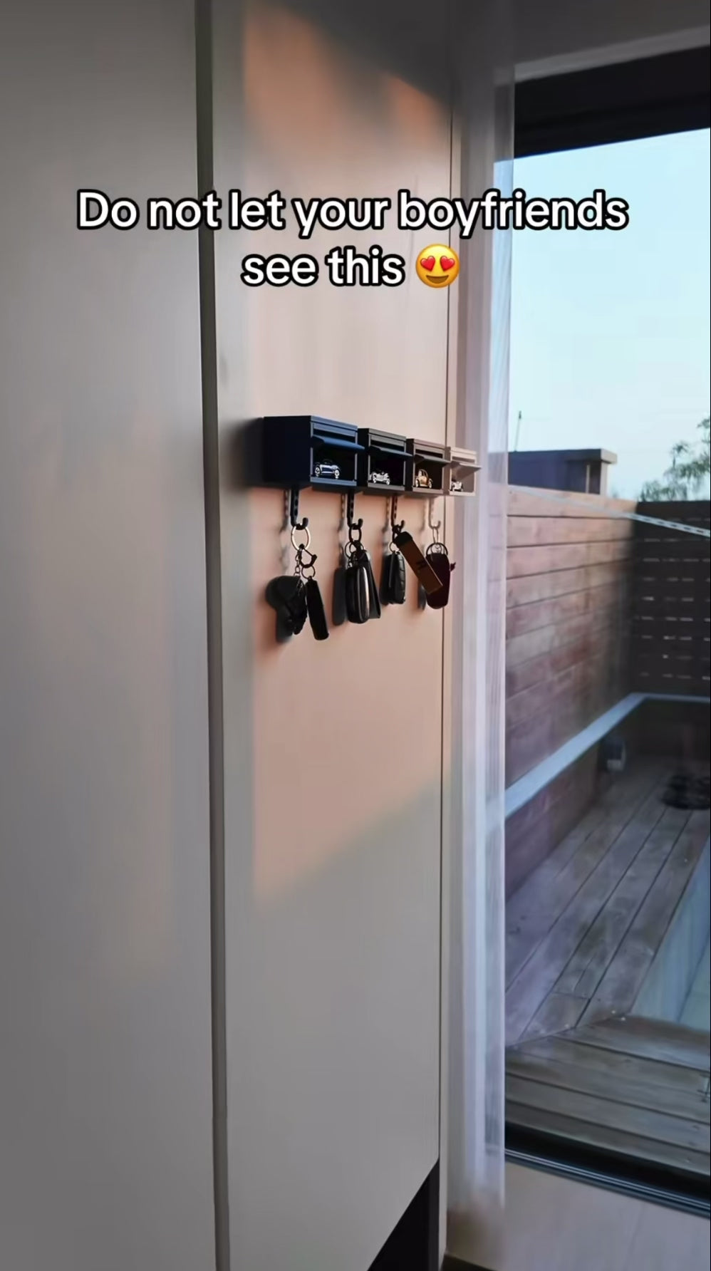 Alistra™ Garage Opening Automotive Display Key Holder